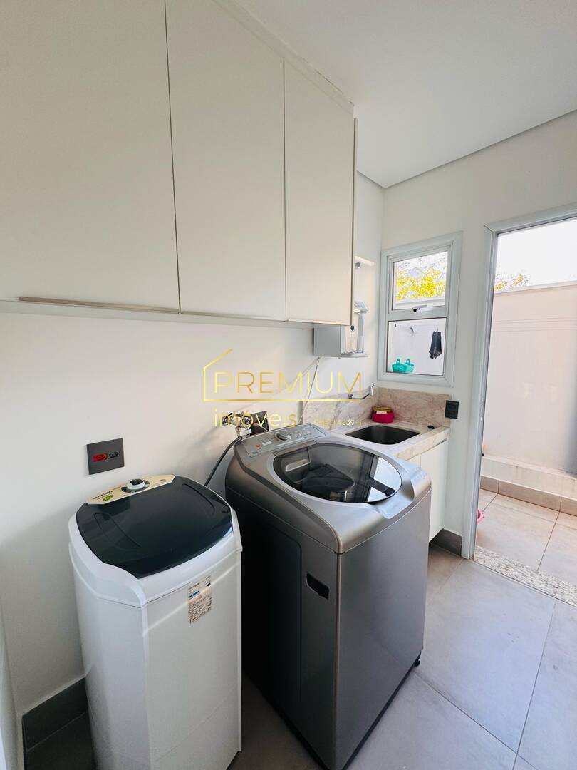 Casa à venda com 3 quartos, 250m² - Foto 22