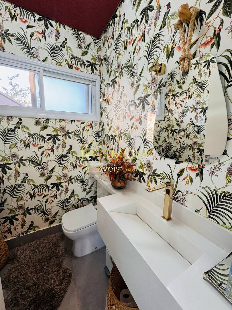 Casa à venda com 3 quartos, 250m² - Foto 29