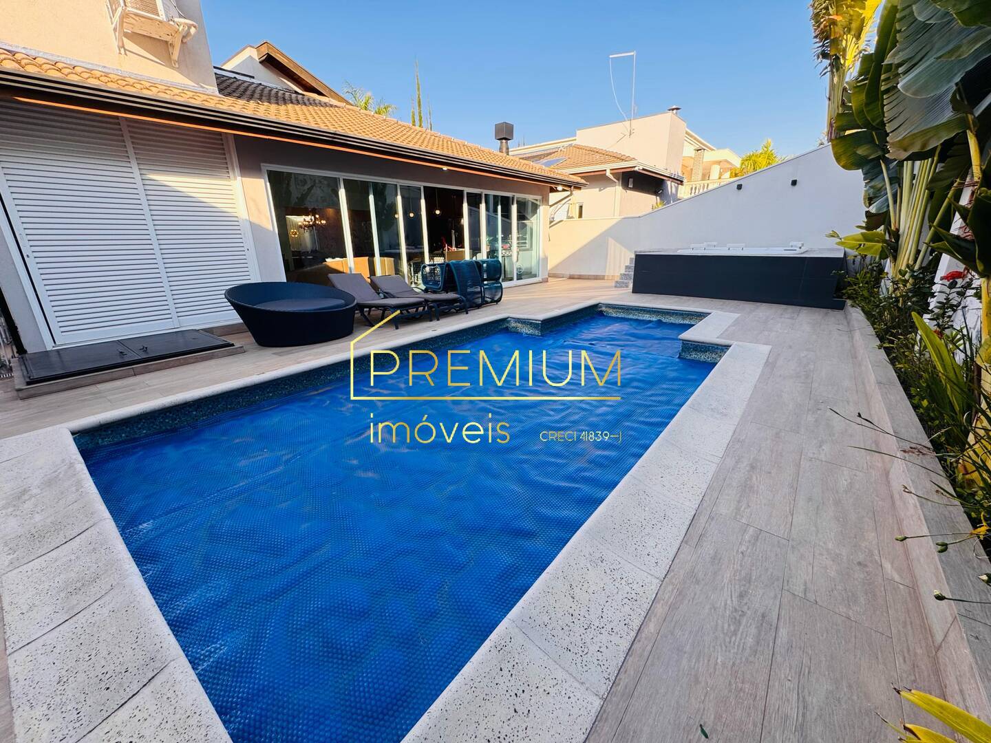 Casa à venda com 3 quartos, 250m² - Foto 31
