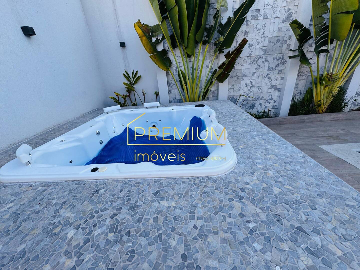 Casa à venda com 3 quartos, 250m² - Foto 34