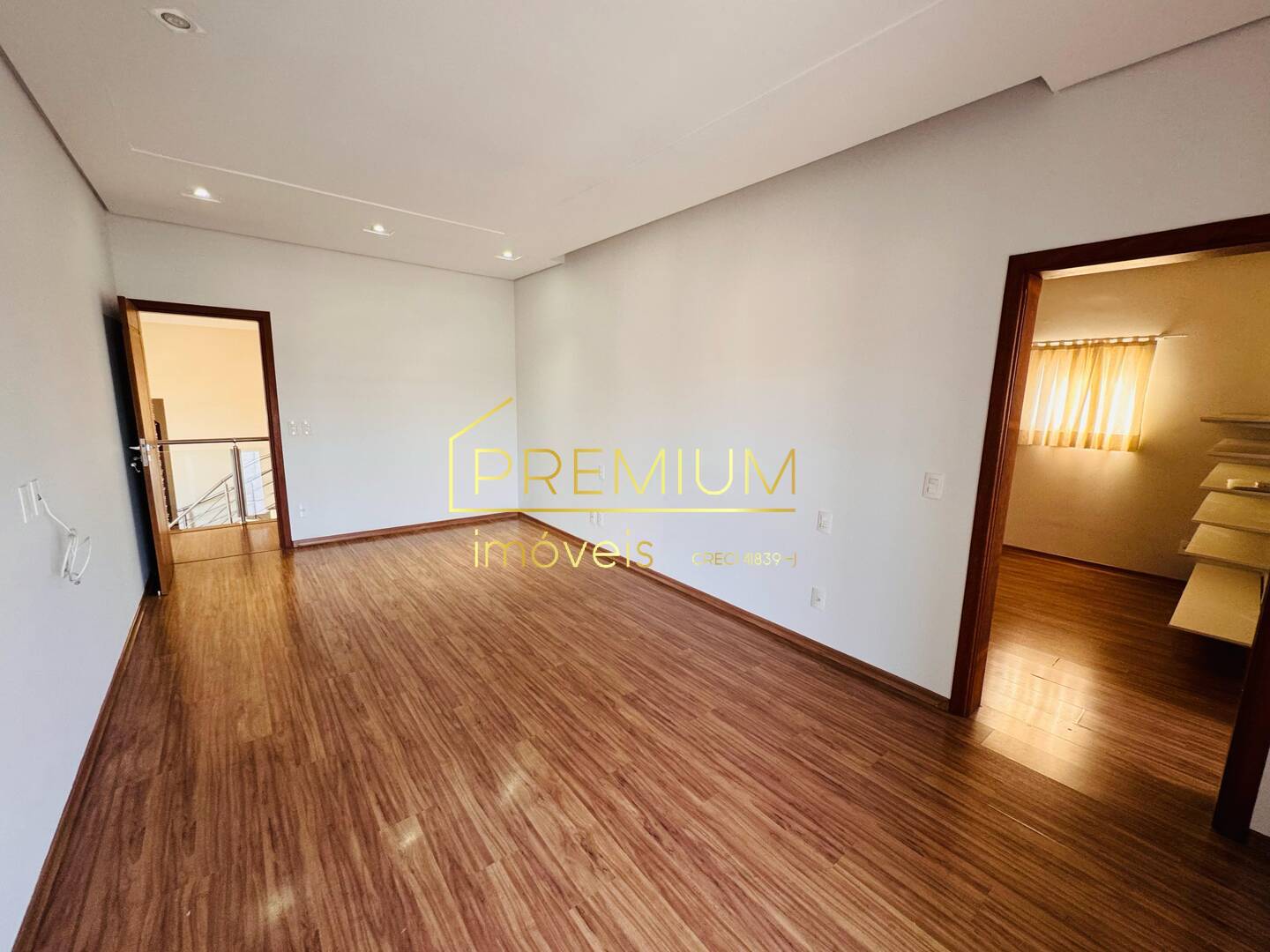 Casa para alugar com 4 quartos, 427m² - Foto 24