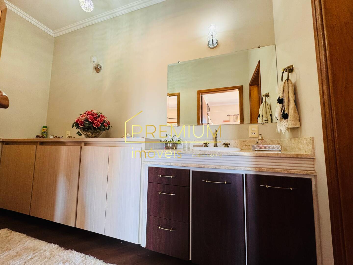 Casa à venda com 3 quartos, 349m² - Foto 5