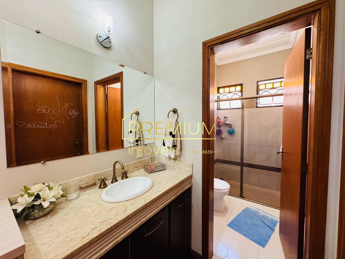 Casa à venda com 3 quartos, 349m² - Foto 7