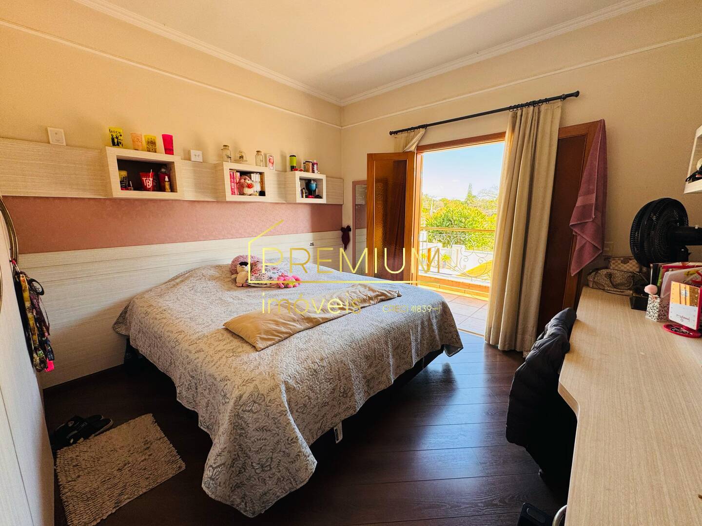 Casa à venda com 3 quartos, 349m² - Foto 8