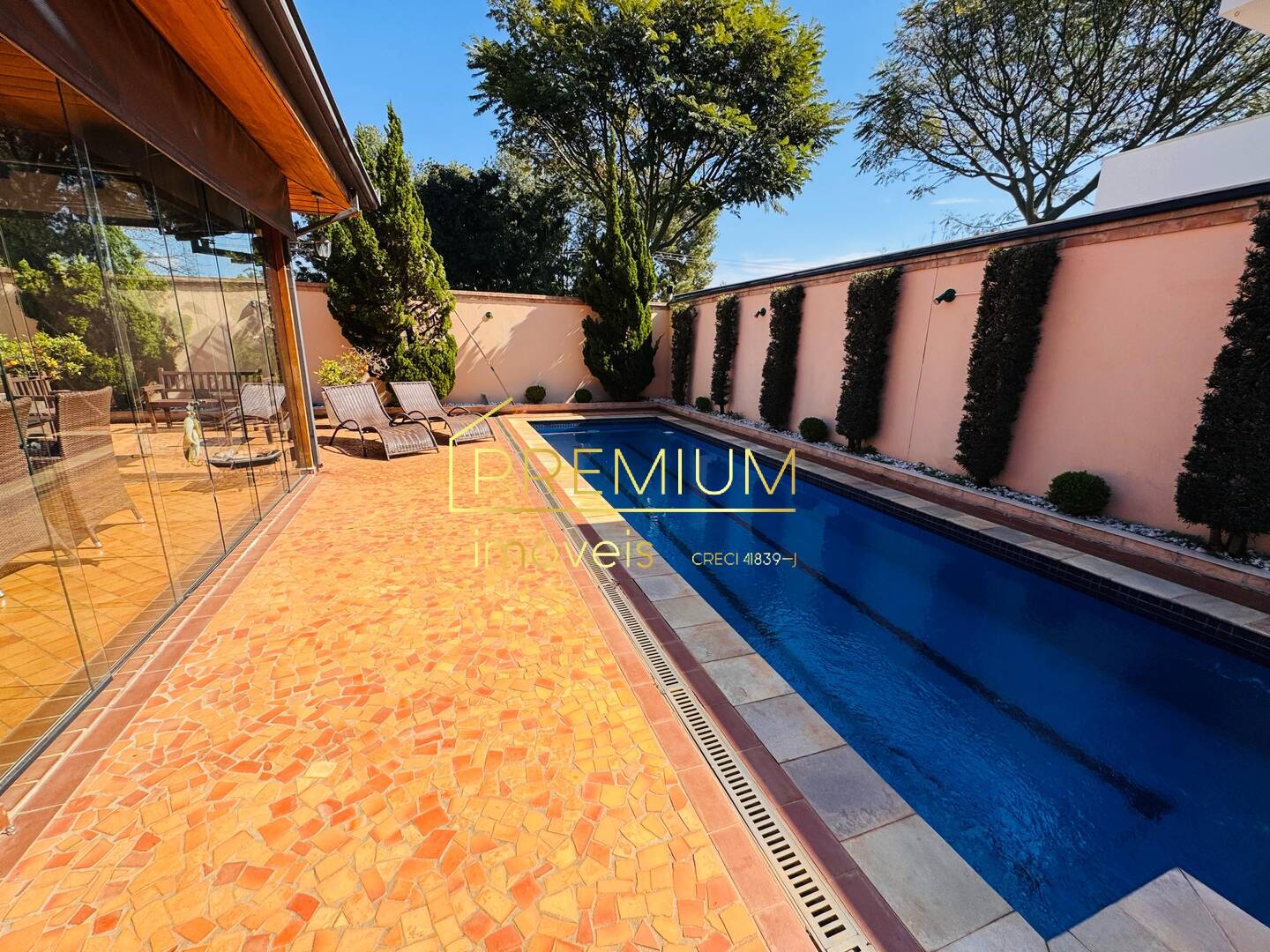 Casa à venda com 3 quartos, 349m² - Foto 23
