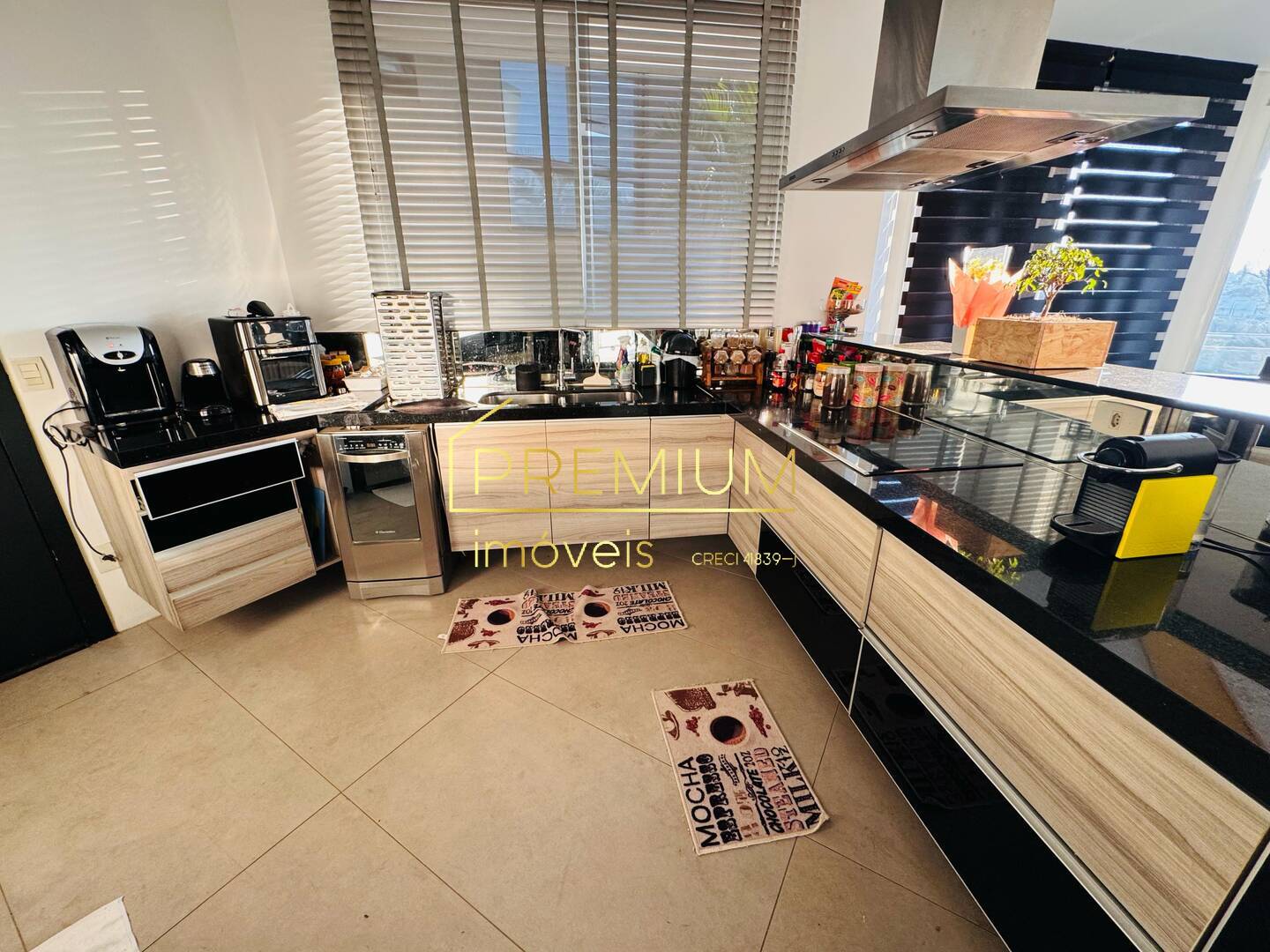 Casa à venda com 5 quartos, 440m² - Foto 9