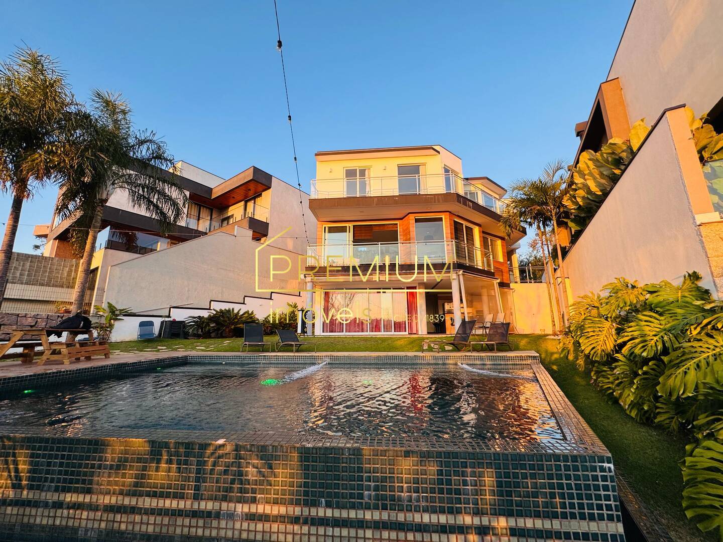 Casa à venda com 5 quartos, 440m² - Foto 49