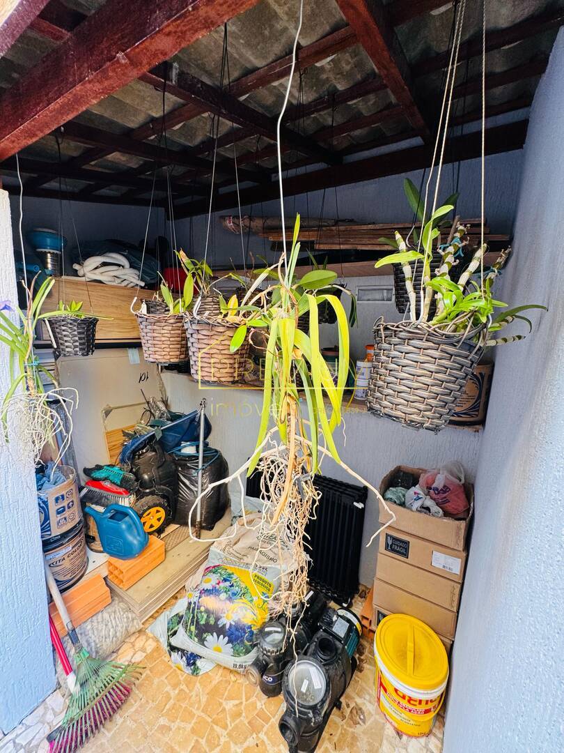 Casa, 4 quartos, 331 m² - Foto 2