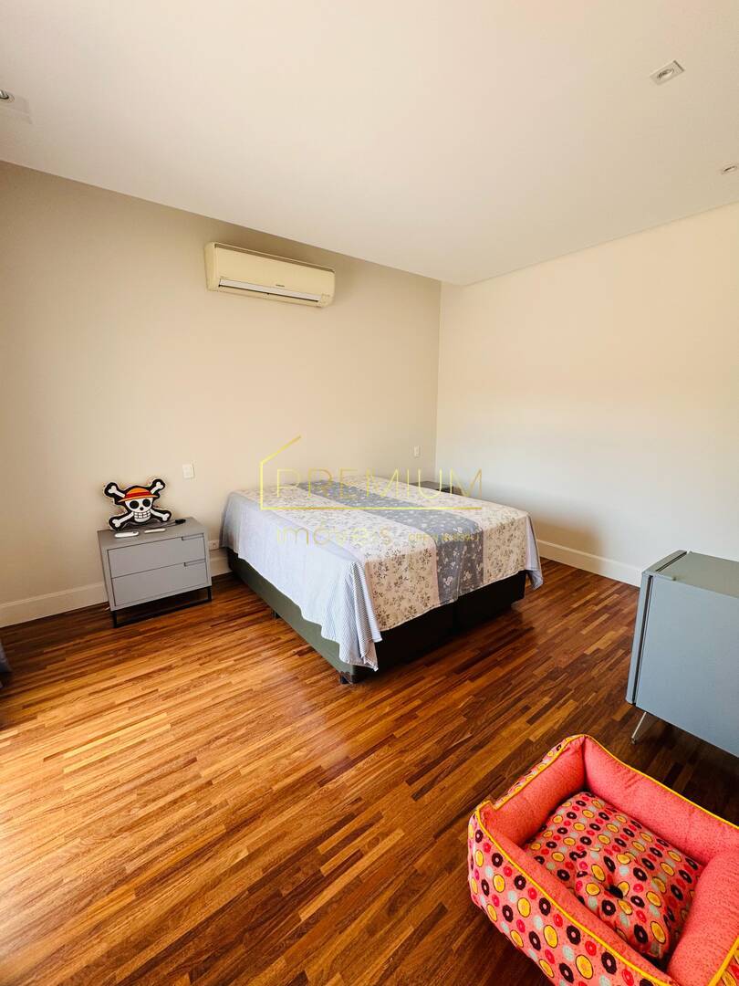 Casa, 4 quartos, 331 m² - Foto 38