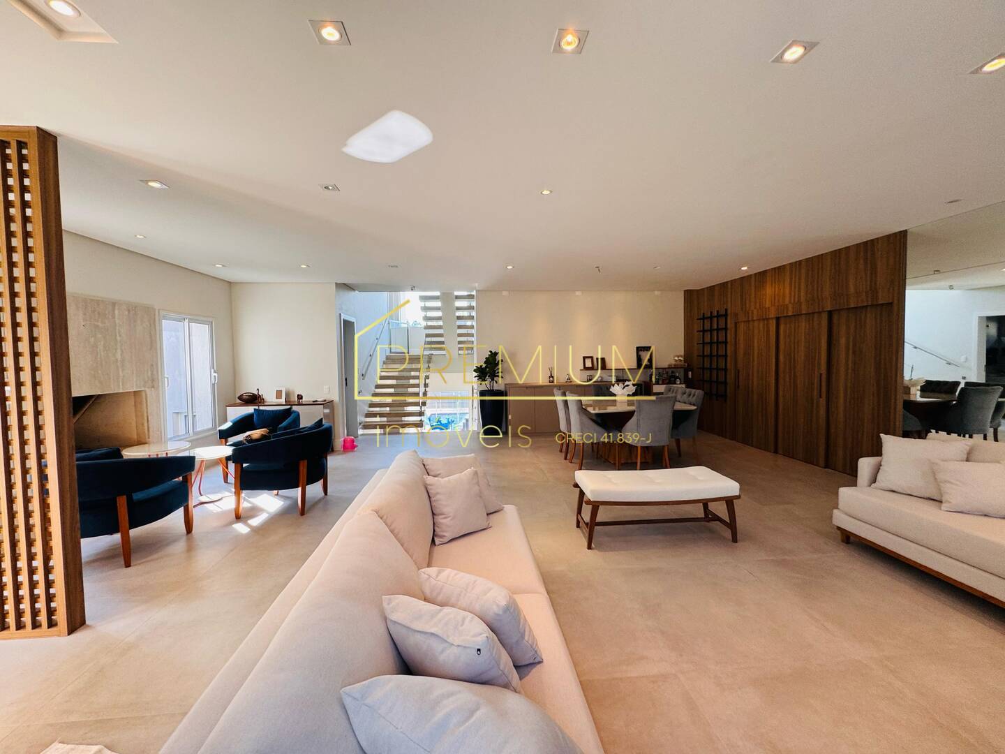 Casa, 4 quartos, 331 m² - Foto 57