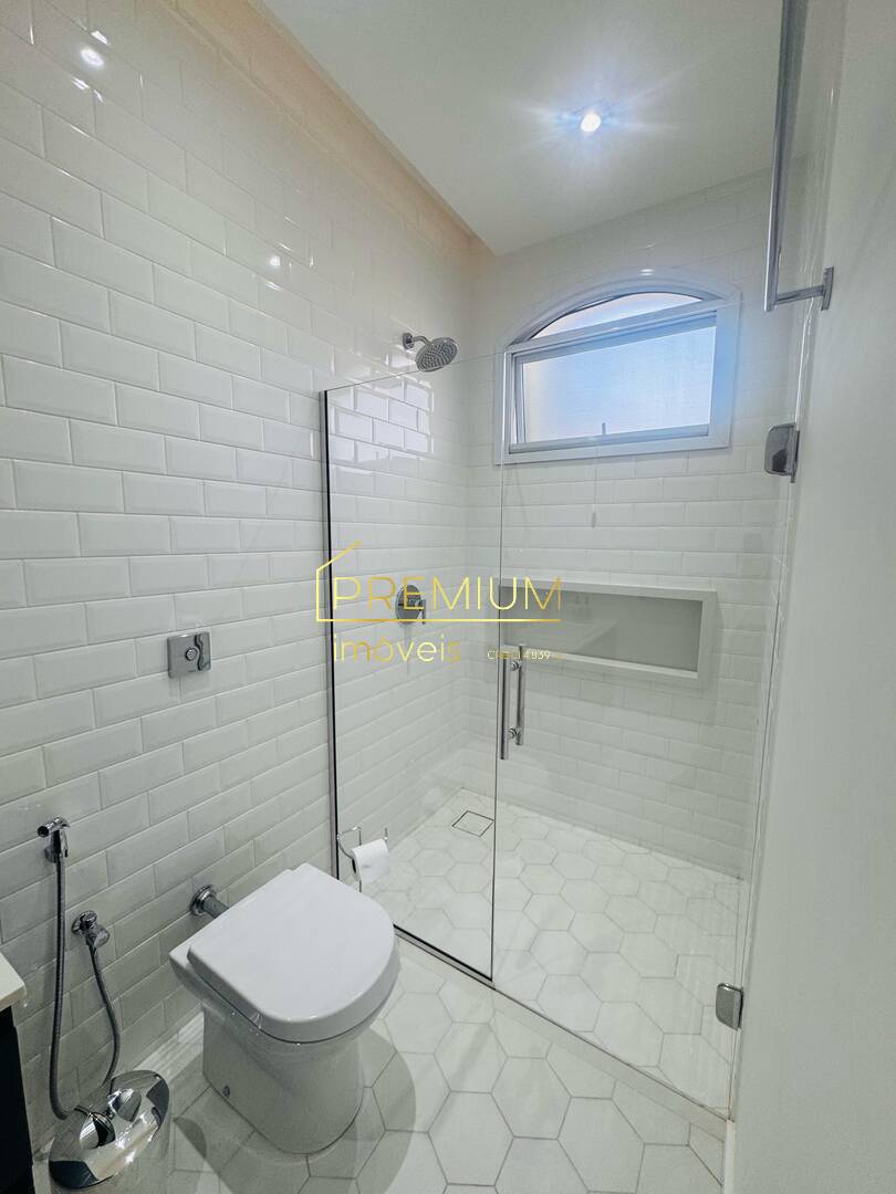 Casa à venda com 4 quartos, 340m² - Foto 6