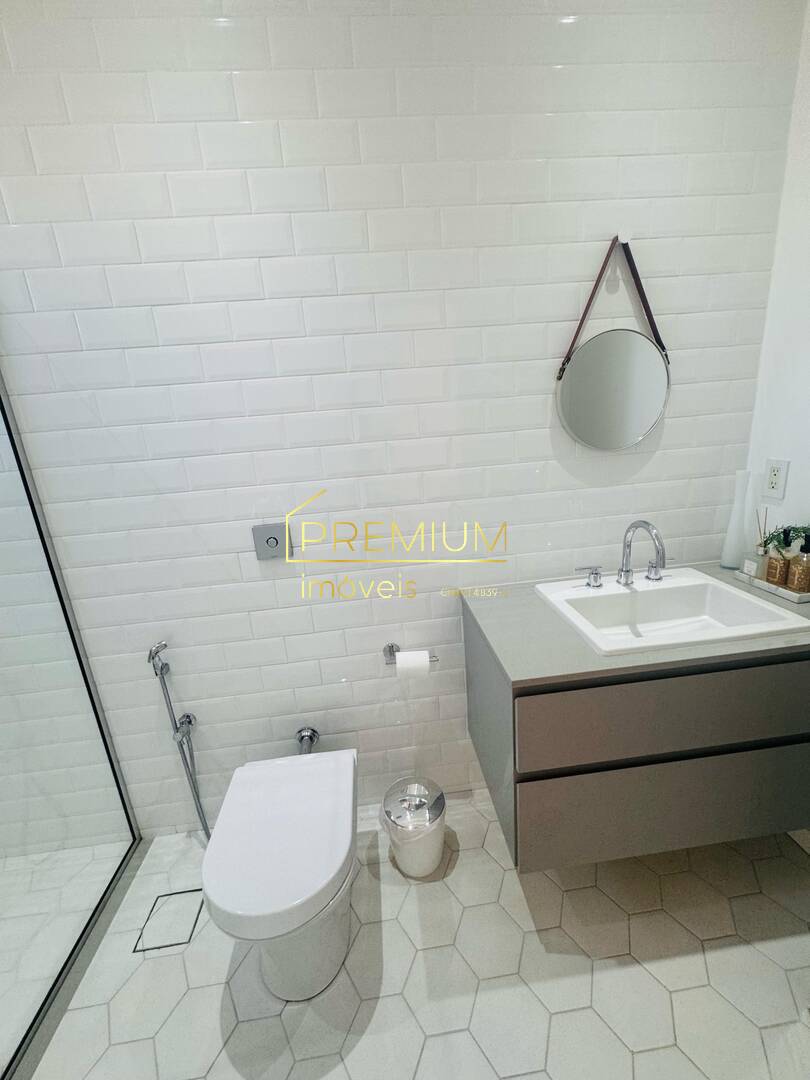 Casa à venda com 4 quartos, 340m² - Foto 13