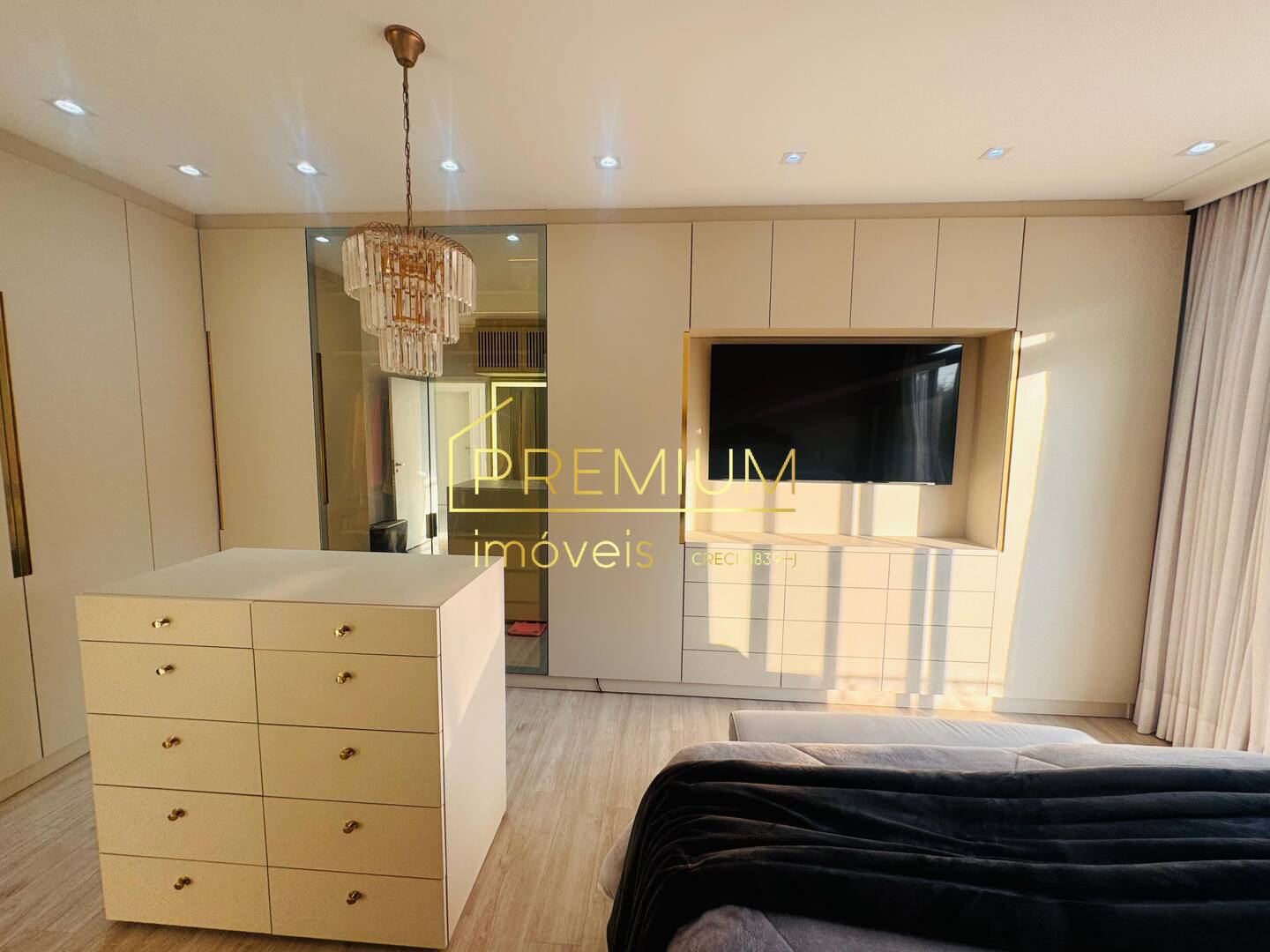Casa à venda com 4 quartos, 340m² - Foto 25