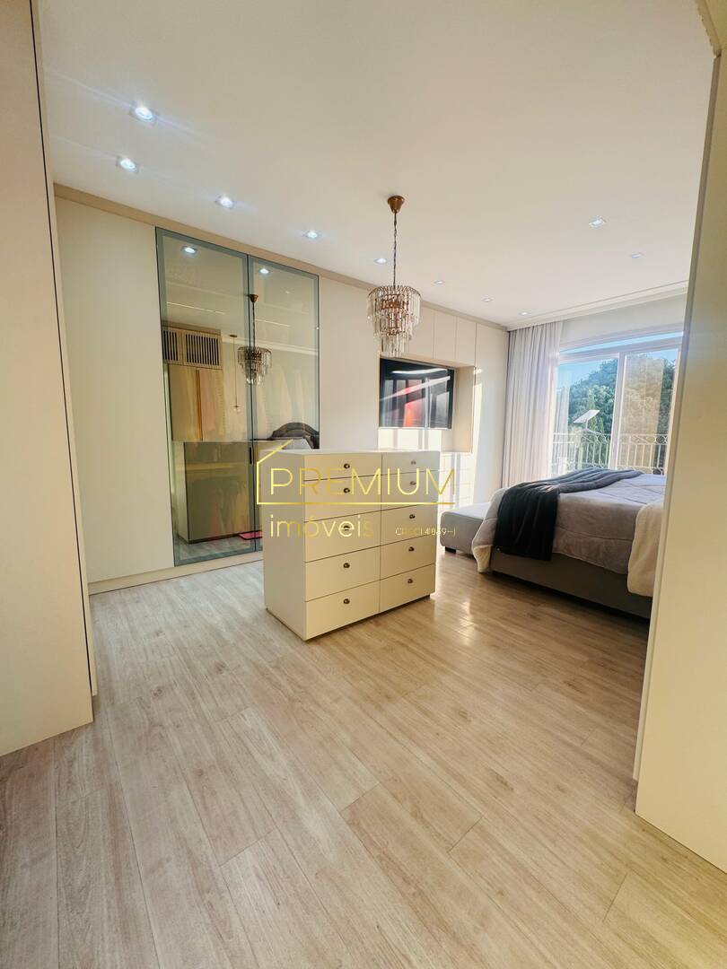 Casa à venda com 4 quartos, 340m² - Foto 26