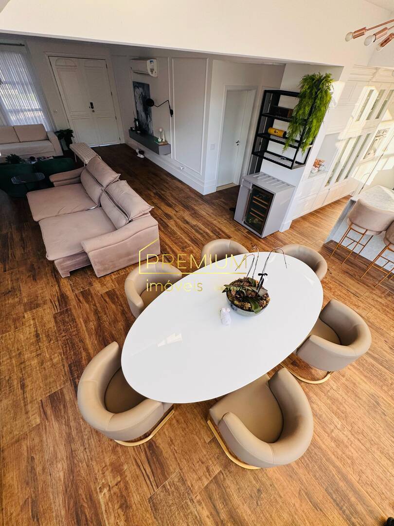 Casa à venda com 4 quartos, 340m² - Foto 30