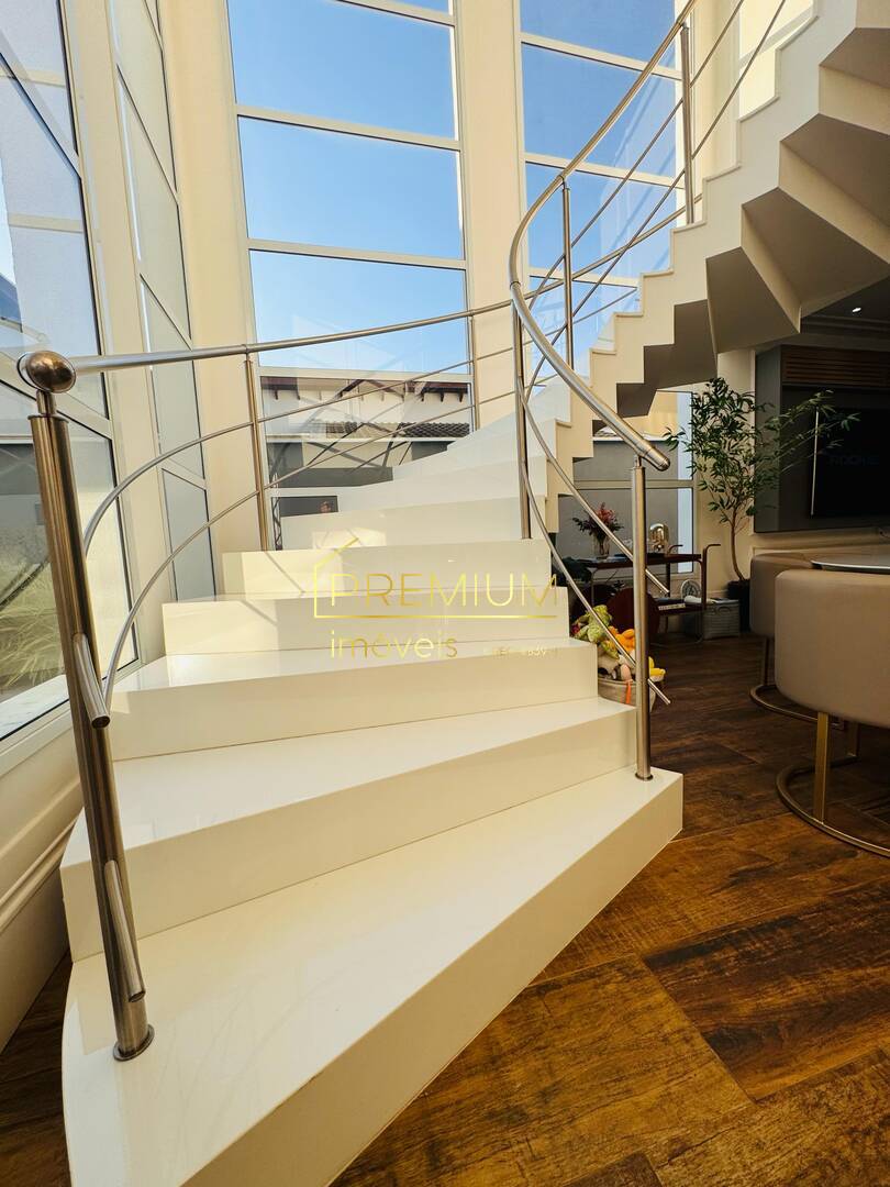 Casa à venda com 4 quartos, 340m² - Foto 33