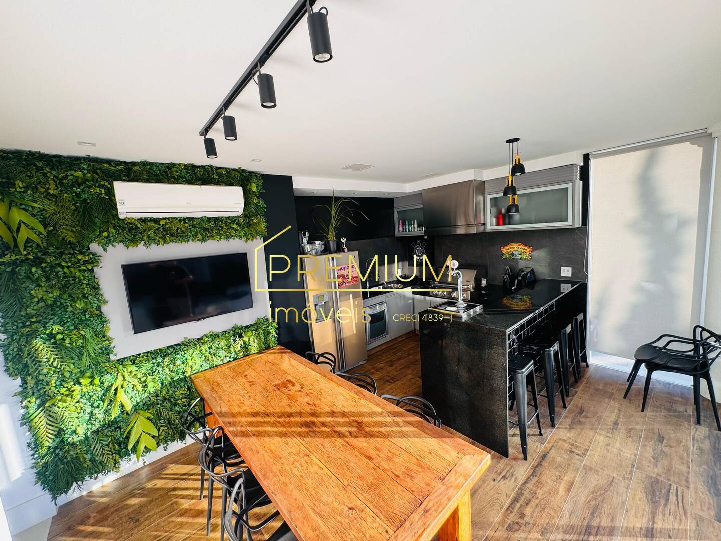 Casa à venda com 4 quartos, 340m² - Foto 35