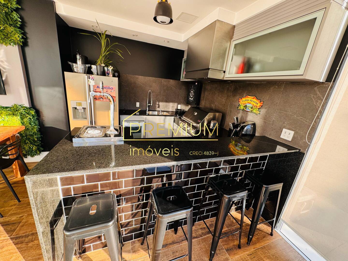 Casa à venda com 4 quartos, 340m² - Foto 44