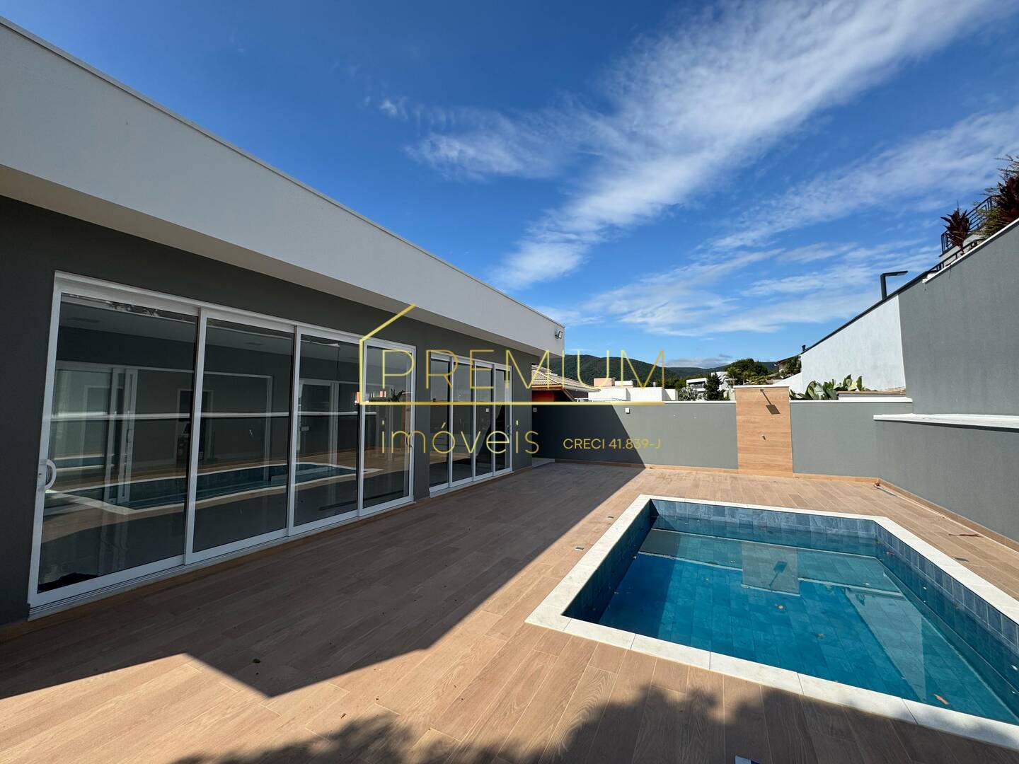 Casa, 4 quartos, 340 m² - Foto 4