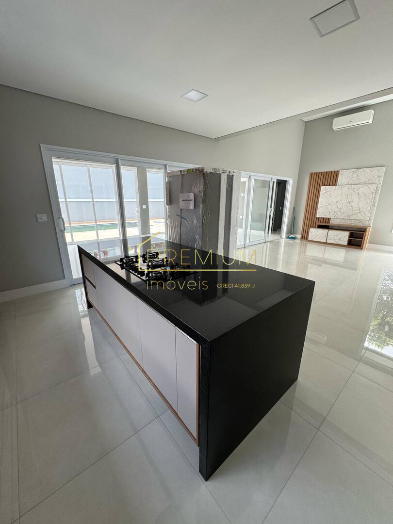 Casa, 4 quartos, 340 m² - Foto 19