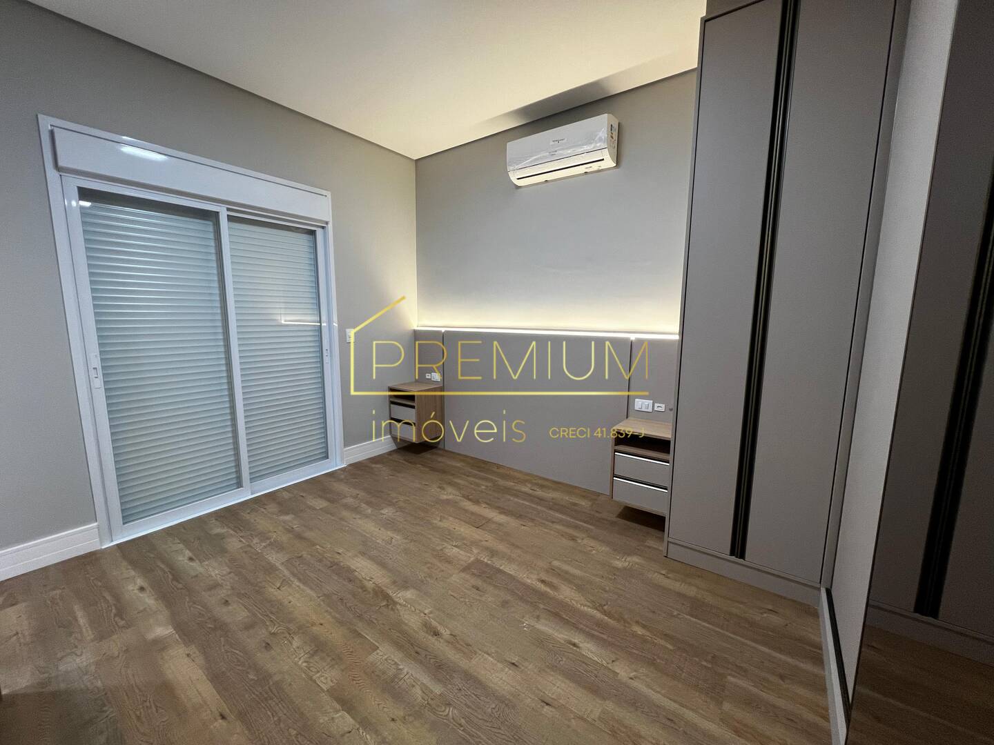 Casa, 4 quartos, 340 m² - Foto 33
