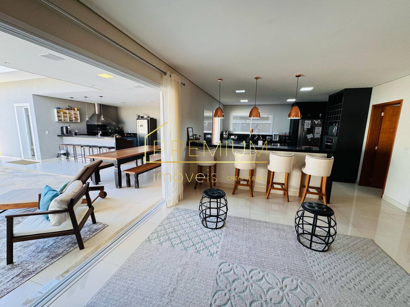 Casa, 3 quartos, 360 m² - Foto 35