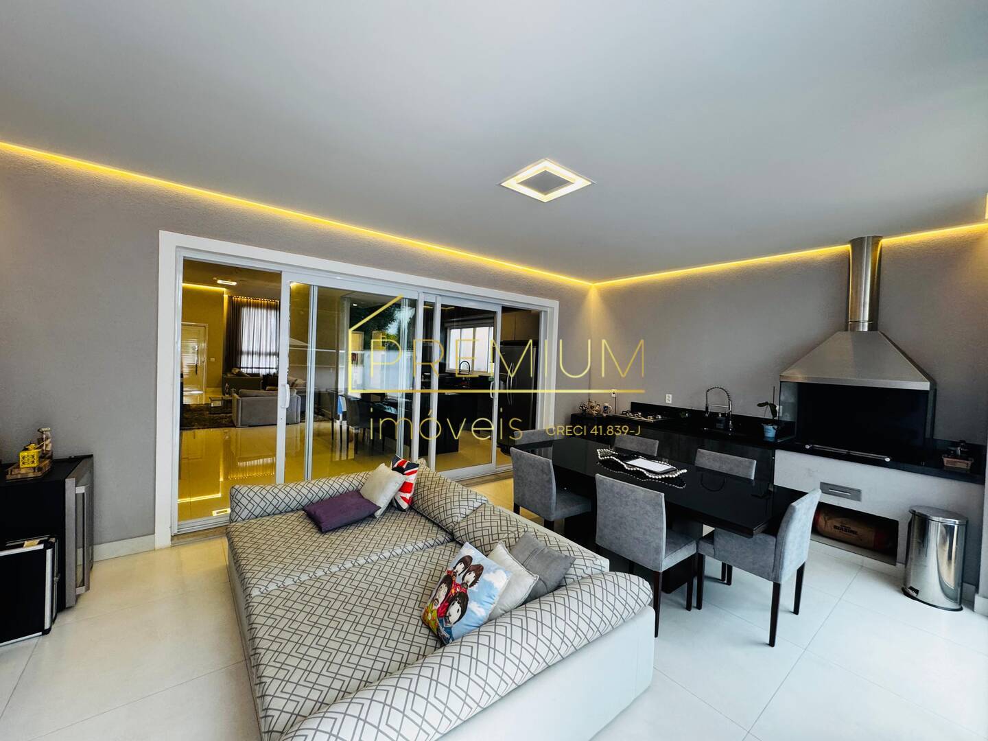 Casa, 3 quartos, 280 m² - Foto 9