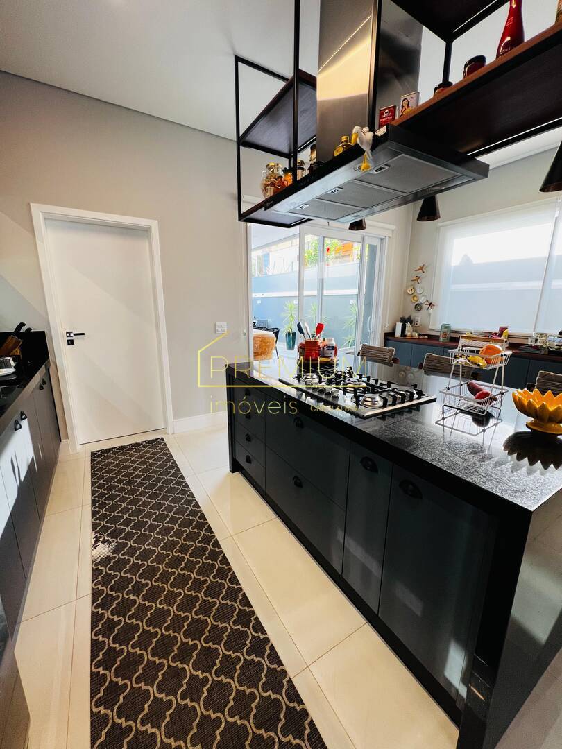 Casa, 3 quartos, 221 m² - Foto 24