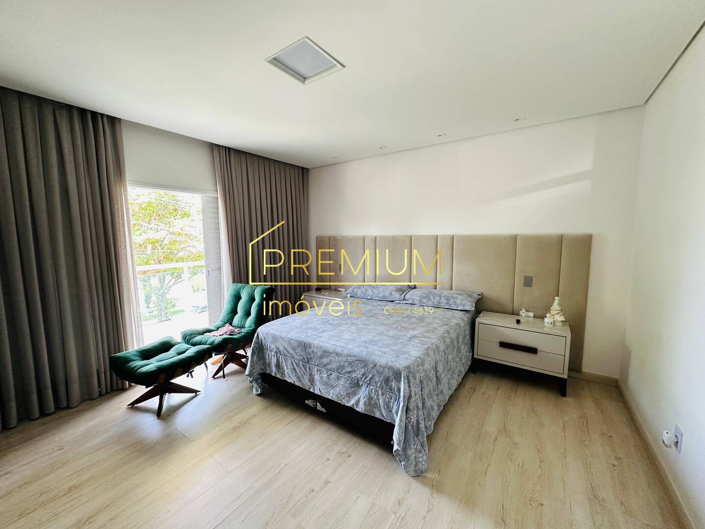 Casa à venda com 4 quartos, 417m² - Foto 12