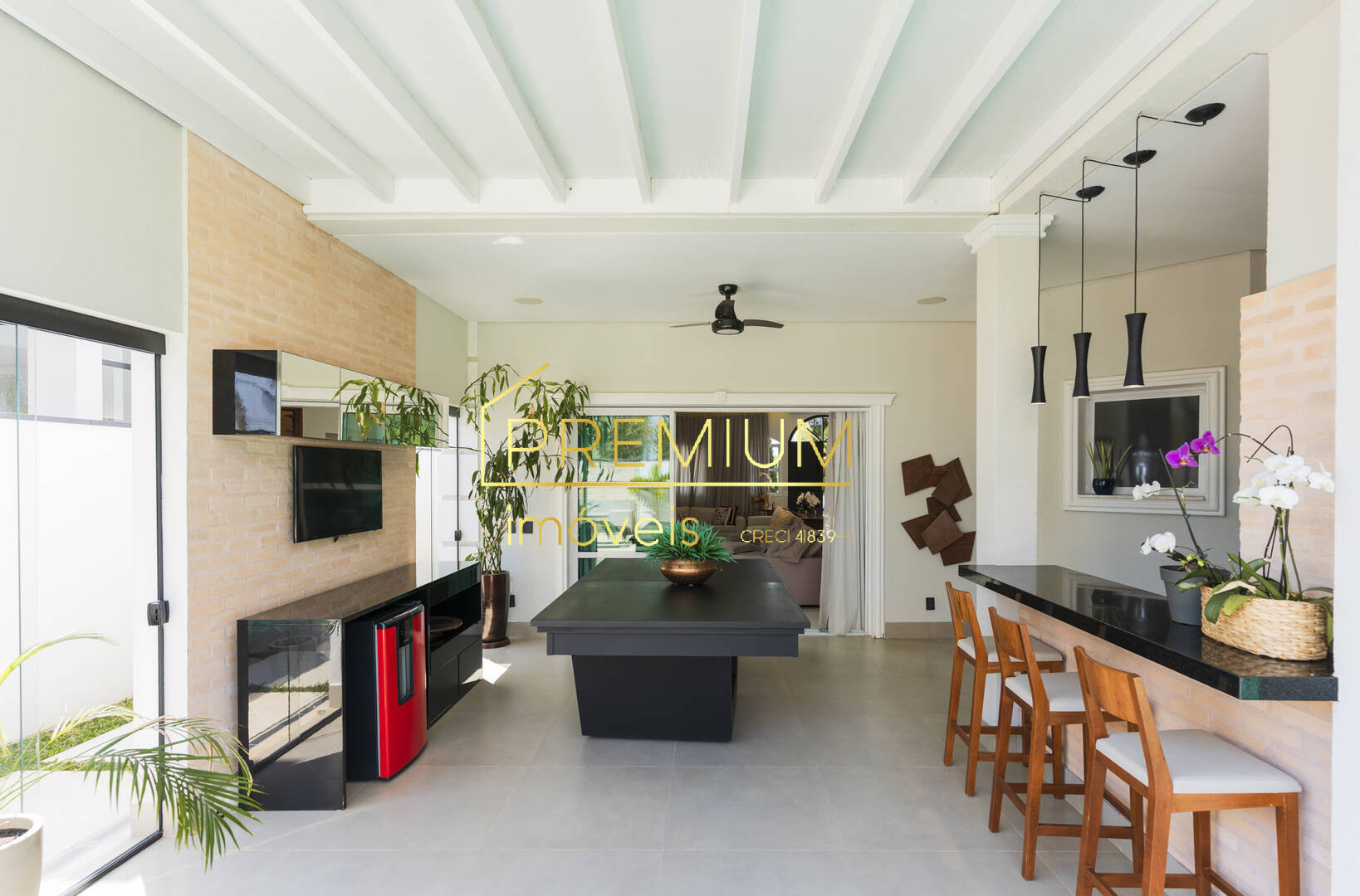 Casa, 4 quartos, 352 m² - Foto 1