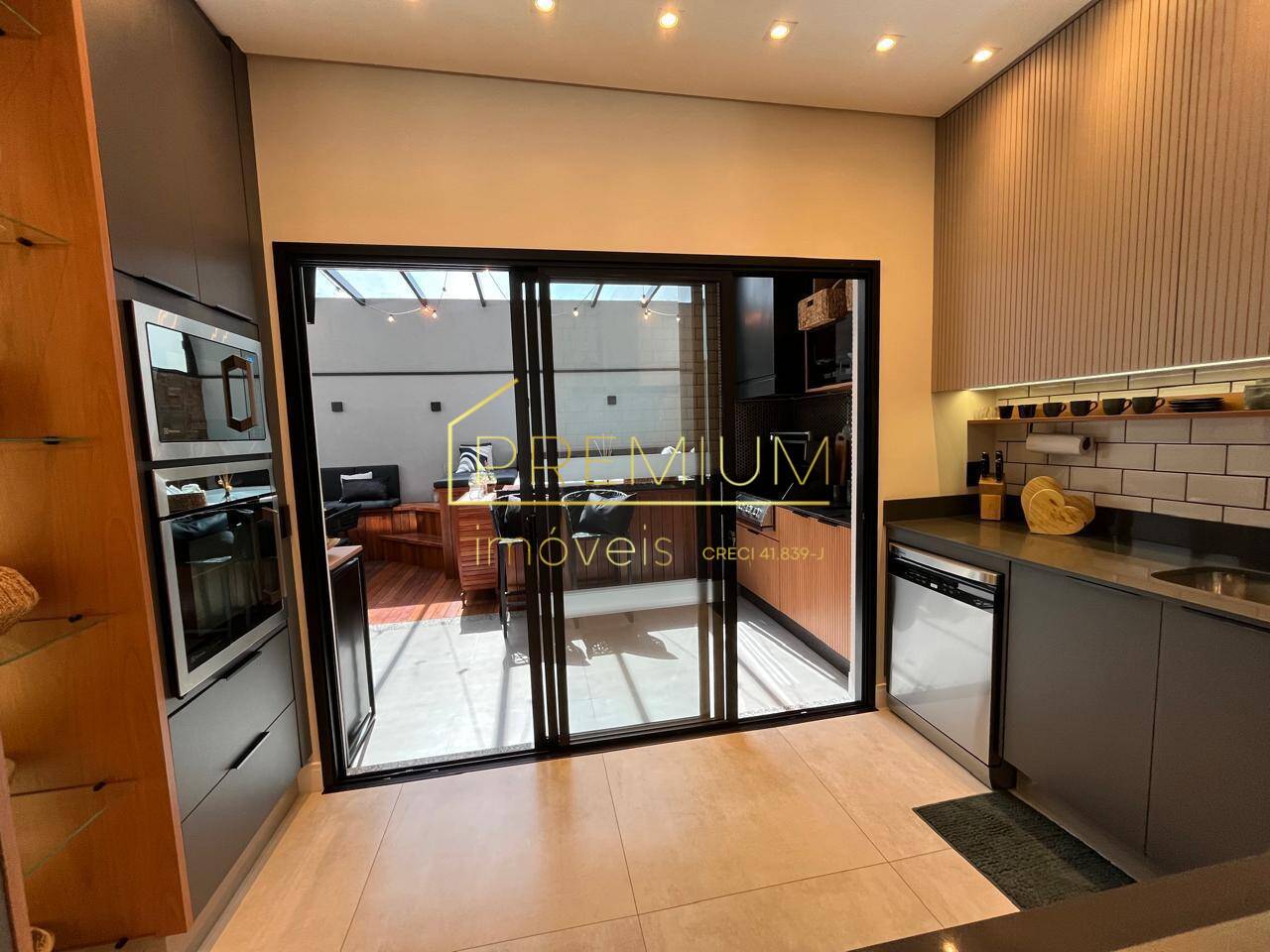 Casa, 3 quartos, 195 m² - Foto 14