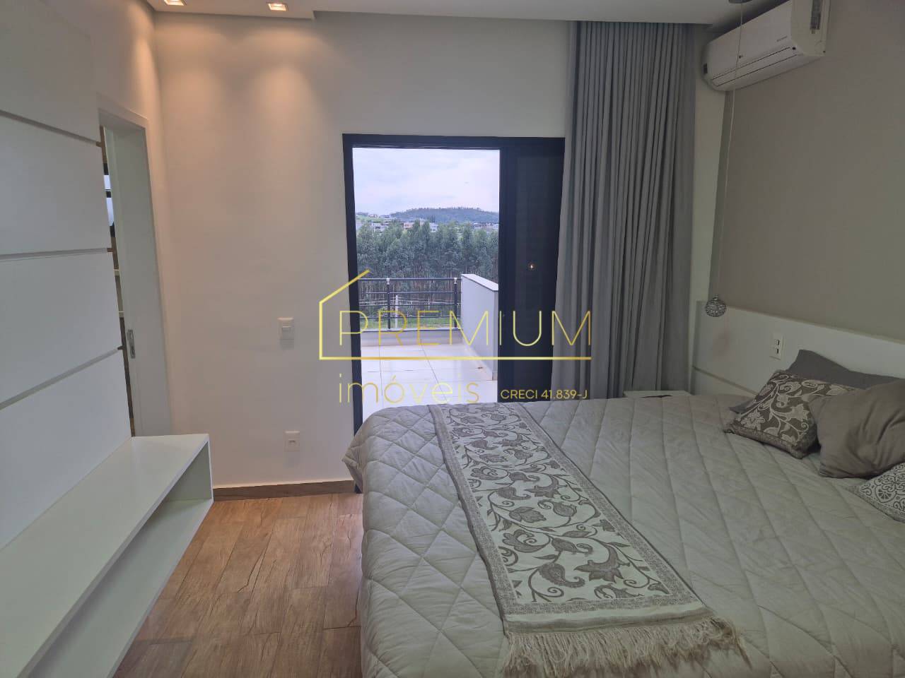 Casa, 4 quartos, 280 m² - Foto 3