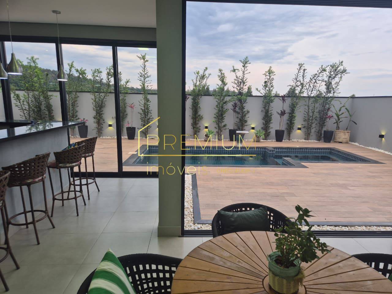 Casa, 4 quartos, 280 m² - Foto 28