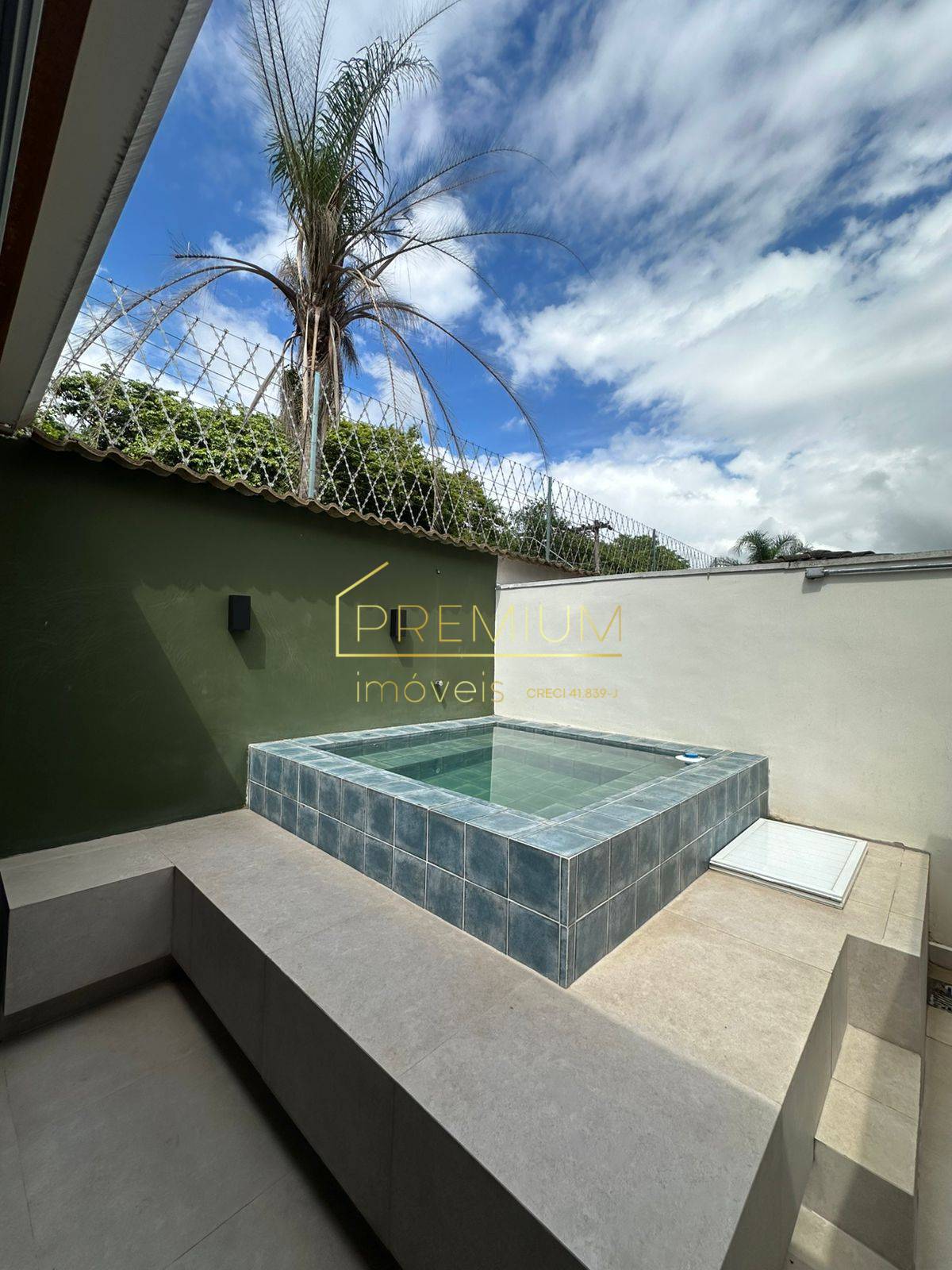 Casa, 3 quartos, 110 m² - Foto 1