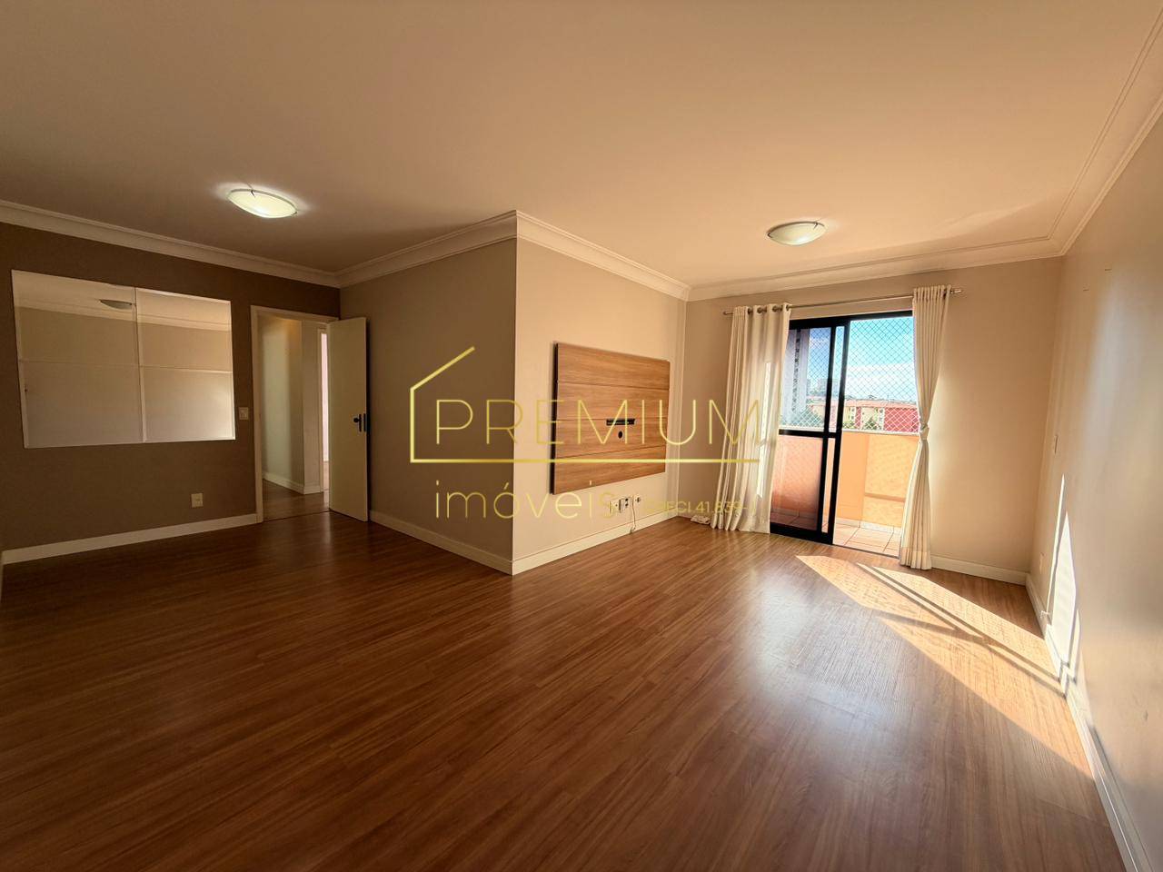 Apartamento, 3 quartos, 100 m² - Foto 1