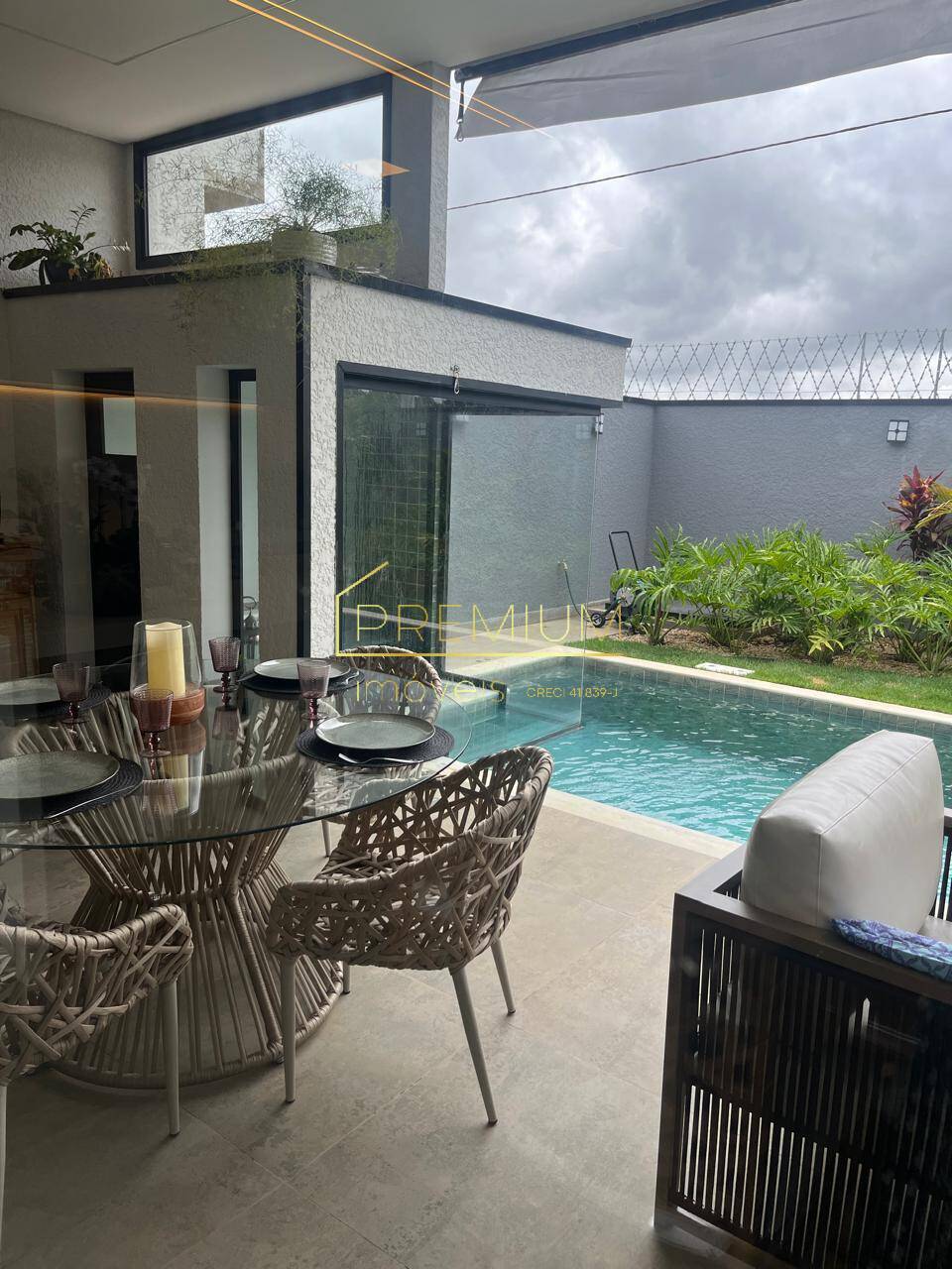 Casa, 3 quartos, 250 m² - Foto 1