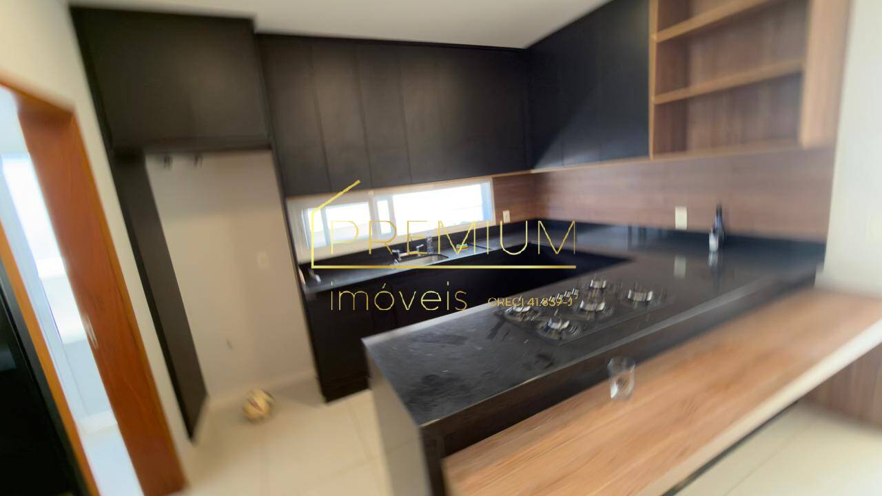 Casa, 4 quartos, 245 m² - Foto 8