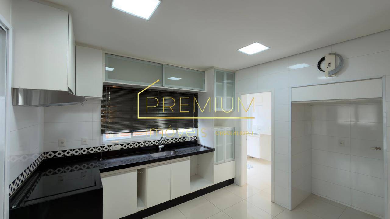 Casa, 3 quartos, 324 m² - Foto 15