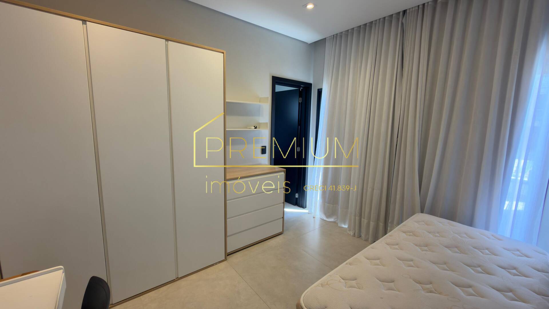 Casa, 4 quartos, 288 m² - Foto 13