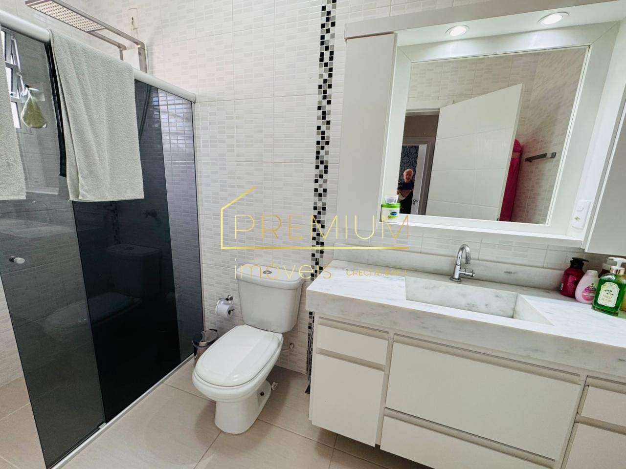 Casa, 3 quartos, 235 m² - Foto 24