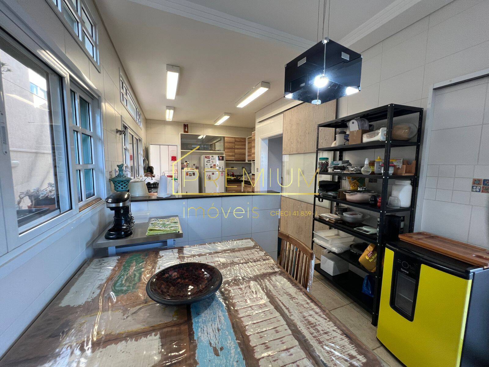 Casa, 3 quartos, 322 m² - Foto 24