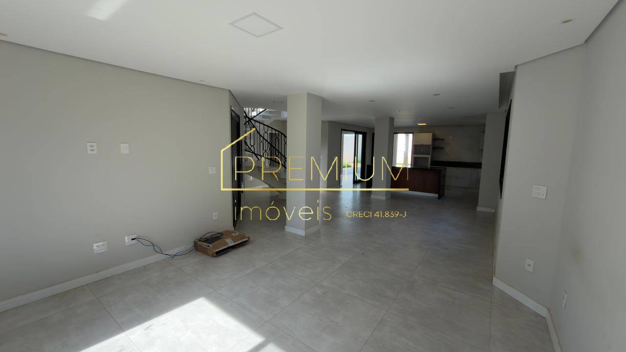 Casa, 3 quartos, 300 m² - Foto 6