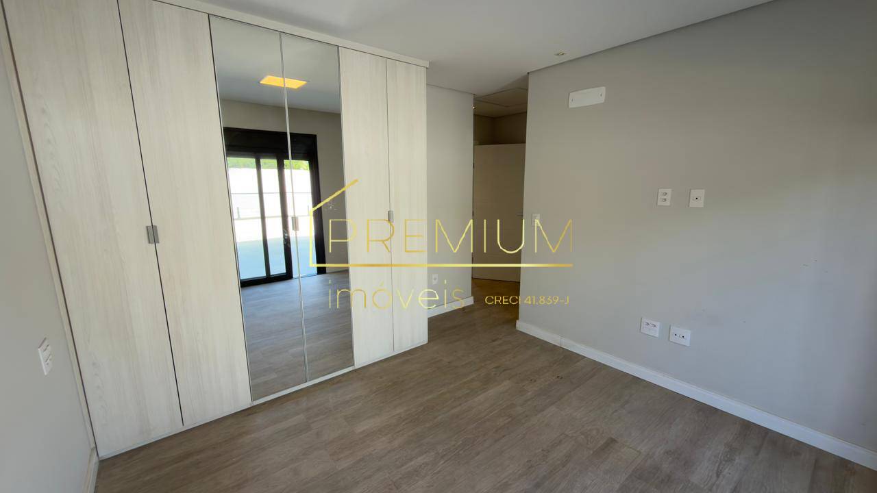 Casa, 3 quartos, 300 m² - Foto 23