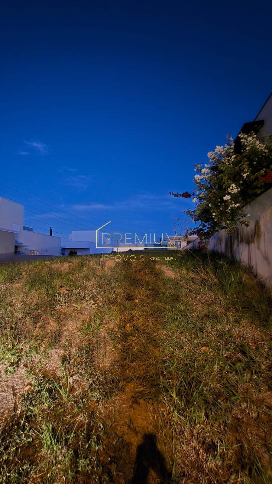 Terreno, 305 m² - Foto 1