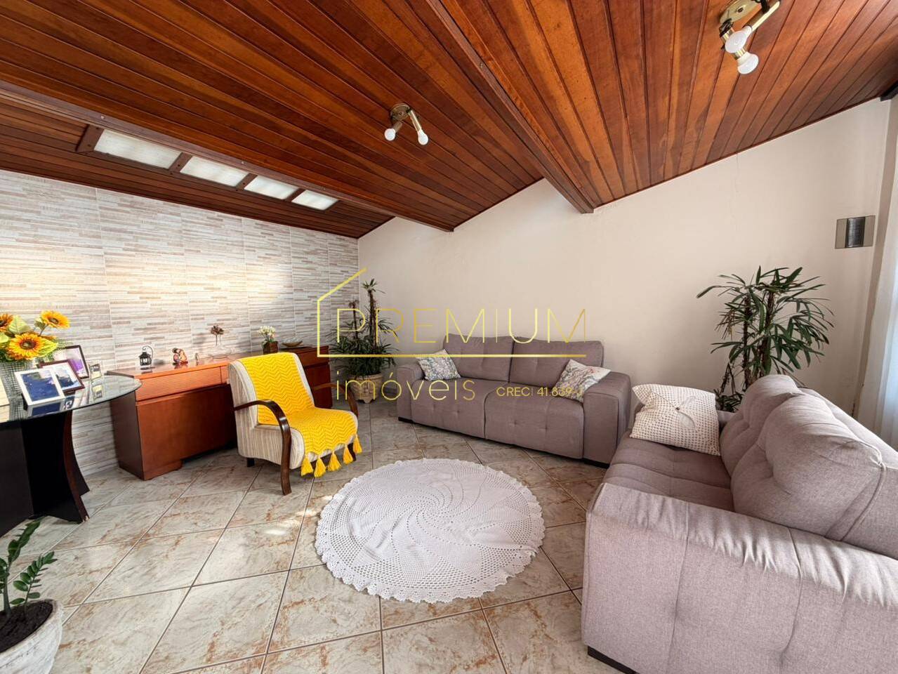 Casa, 5 quartos, 279 m² - Foto 1