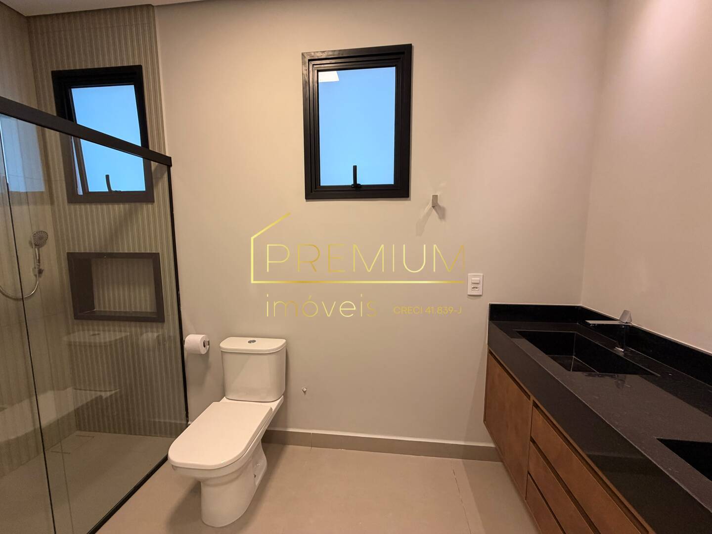 Casa, 4 quartos, 230 m² - Foto 9