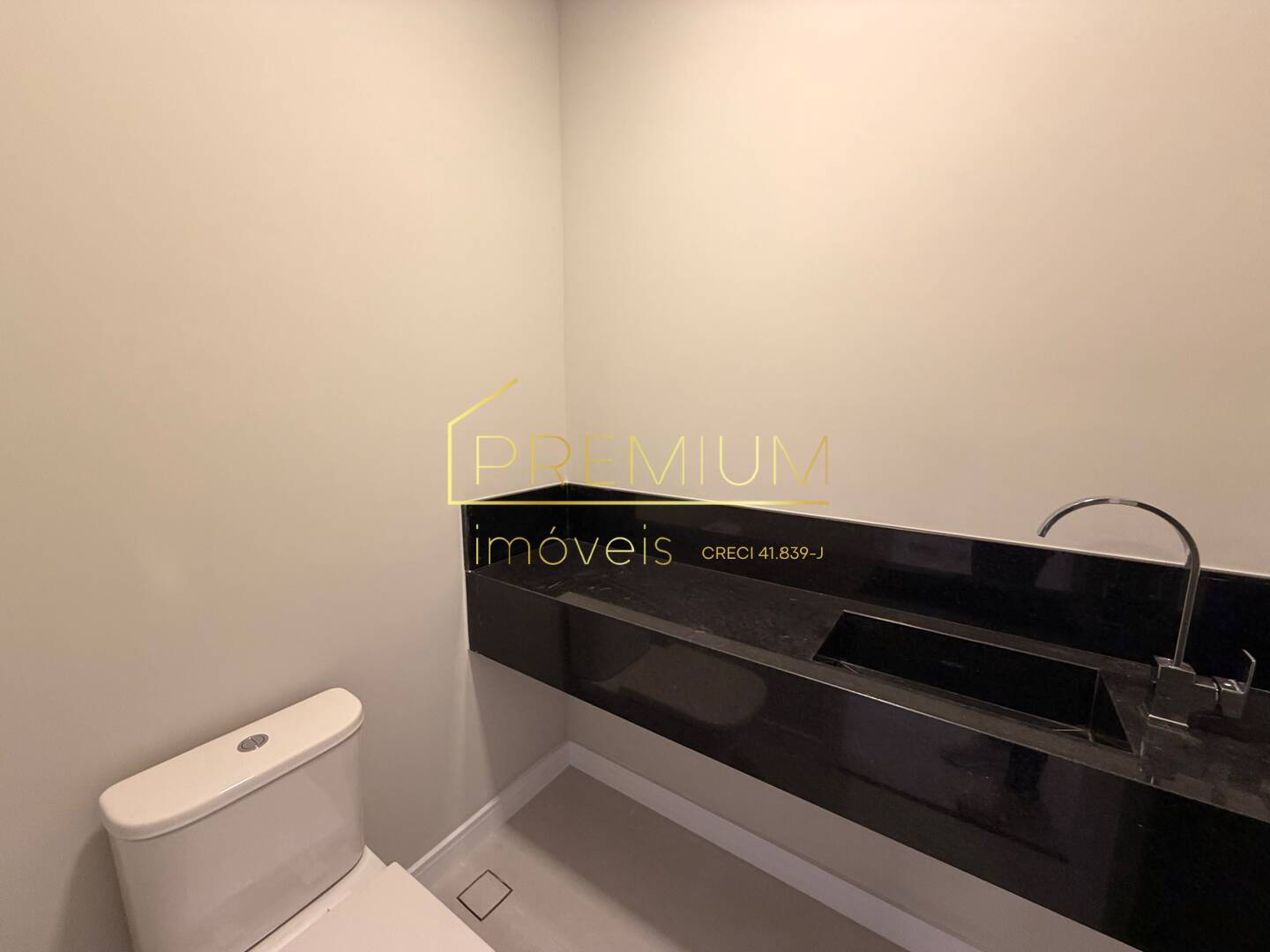 Casa, 4 quartos, 230 m² - Foto 18