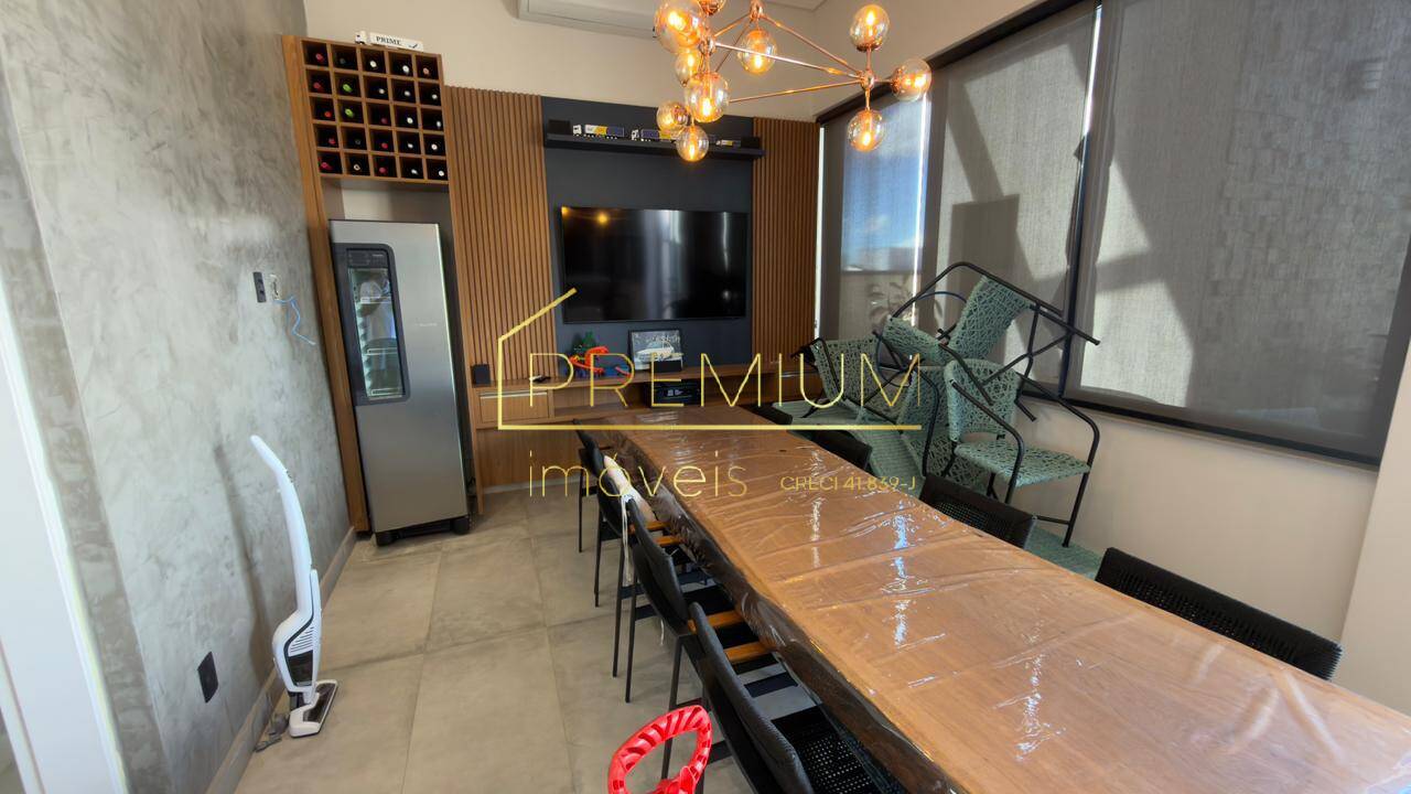 Casa, 4 quartos, 409 m² - Foto 1