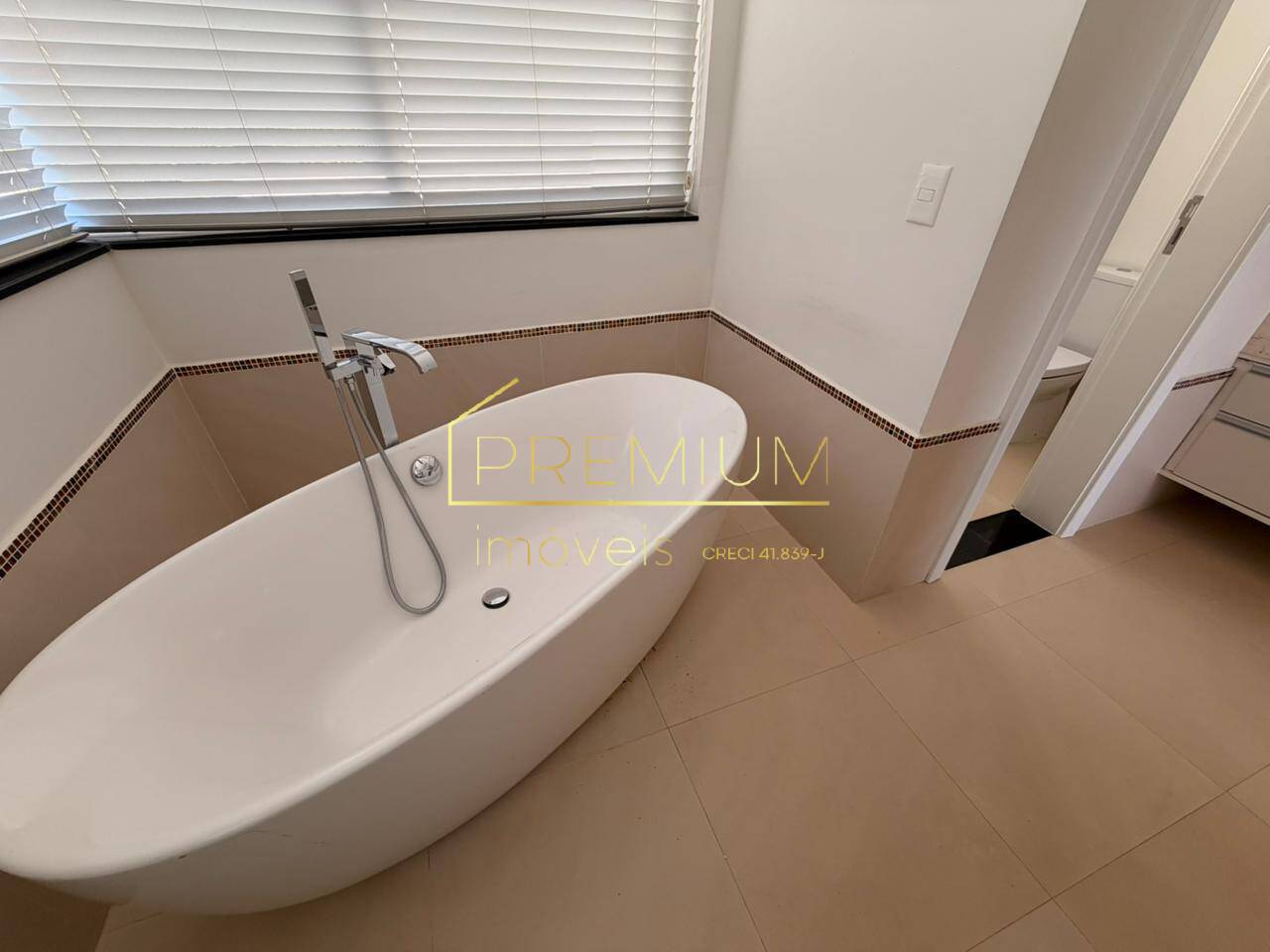 Casa, 5 quartos, 450 m² - Foto 24