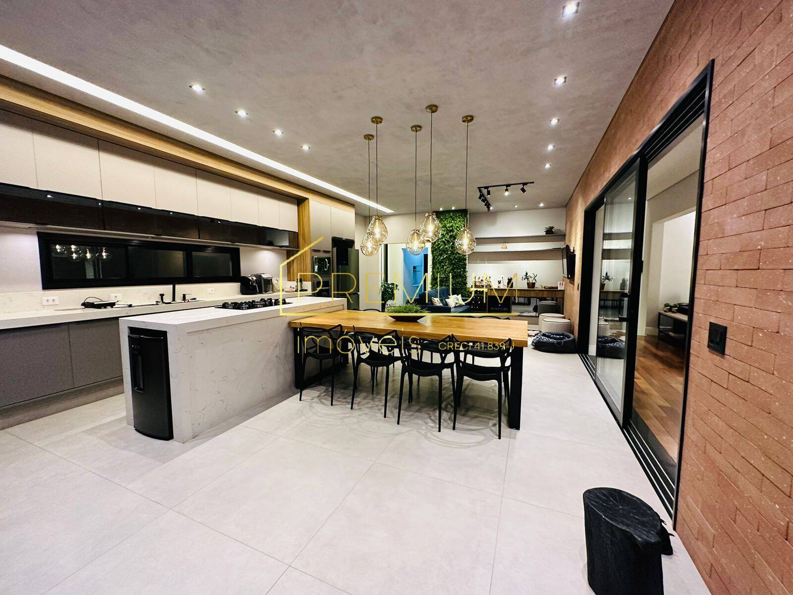 Casa, 4 quartos, 386 m² - Foto 2